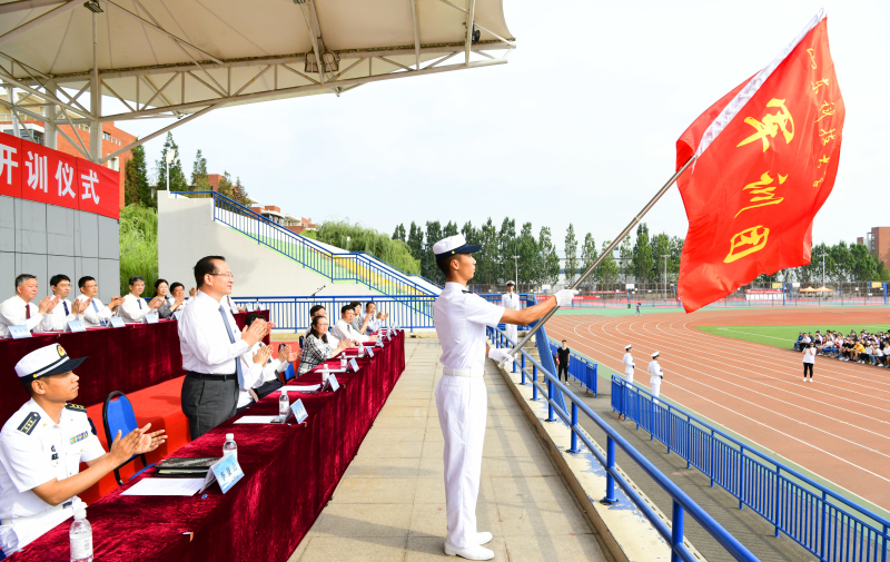 2019级开学典礼暨军训开训仪式（摄影：季俊立）